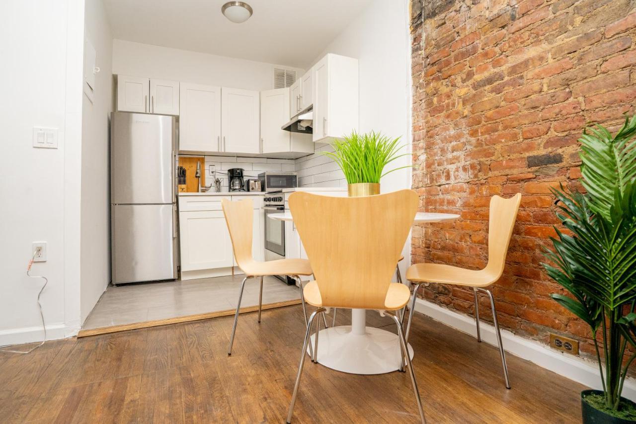 Midtown South Apartments 30 Day Rentals Ню Йорк Екстериор снимка