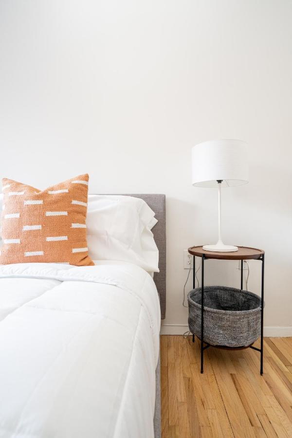 Midtown South Apartments 30 Day Rentals Ню Йорк Екстериор снимка