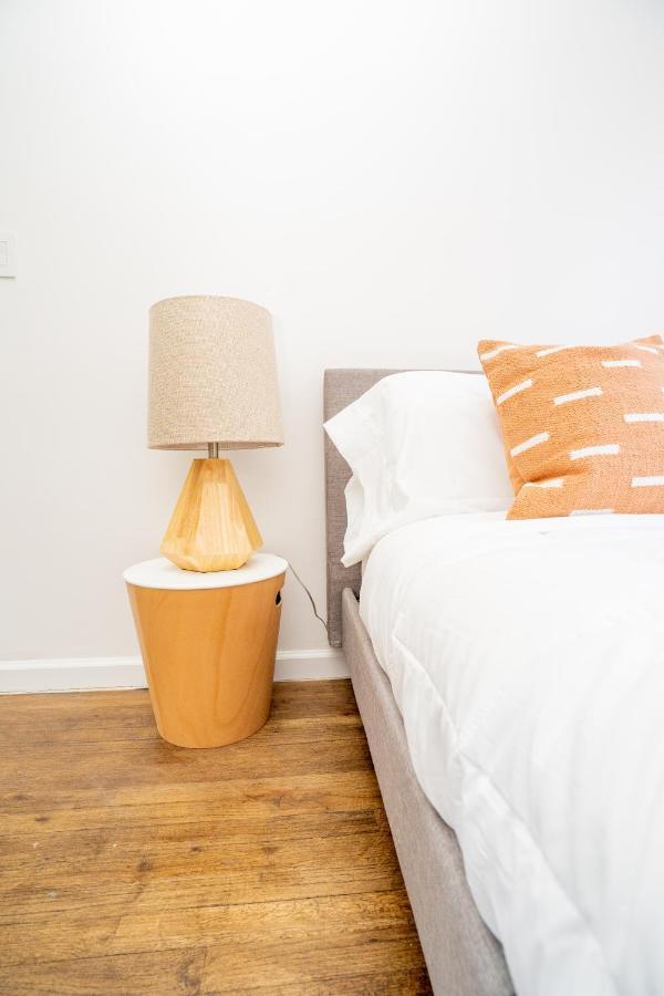 Midtown South Apartments 30 Day Rentals Ню Йорк Екстериор снимка